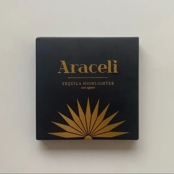 Araceli | Tequila Highlighter | NWT Make Up Cosmetics Highlight - Picture 2 of 5